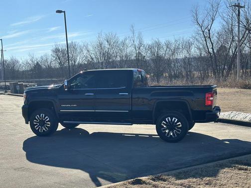 2019 GMC Sierra 2500 Denali