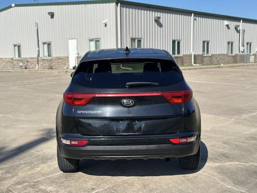 Black Cherry 2018 Kia Sportage LX