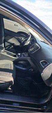 2017 Chrysler 200 LX