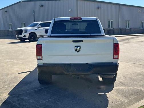 Bright White Clearcoat 2016 RAM 1500 Tradesman