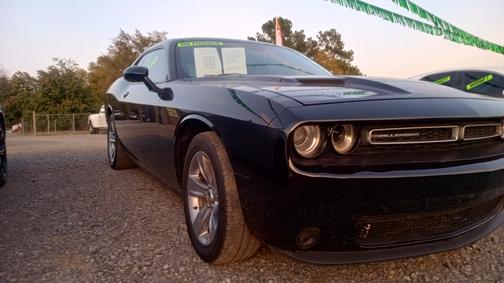2018 Dodge Challenger SXT