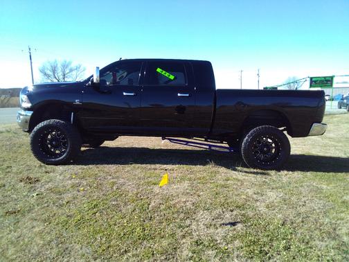 2014 RAM 3500 Laramie