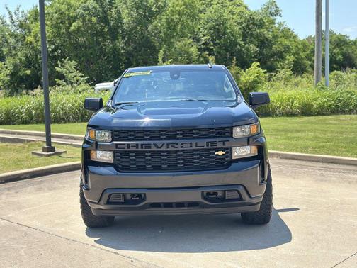Black 2022 Chevrolet Silverado 1500 Limited Custom