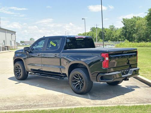 Black 2022 Chevrolet Silverado 1500 Limited Custom