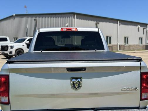 Bright White Clearcoat 2014 RAM 2500 SLT