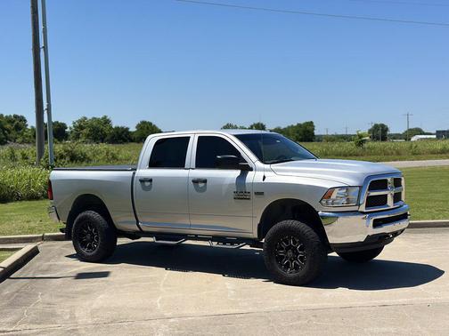 Bright White Clearcoat 2014 RAM 2500 SLT