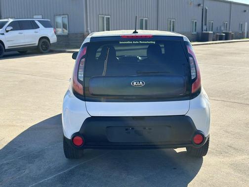 2015 Kia Soul Base