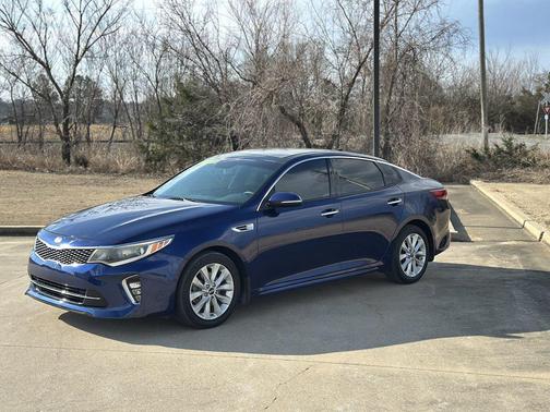 2018 Kia Optima S