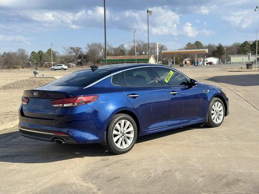 2018 Kia Optima S