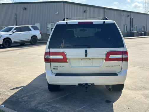 White Chocolate Clearcoat Tri-Coat 2007 Lincoln Navigator L