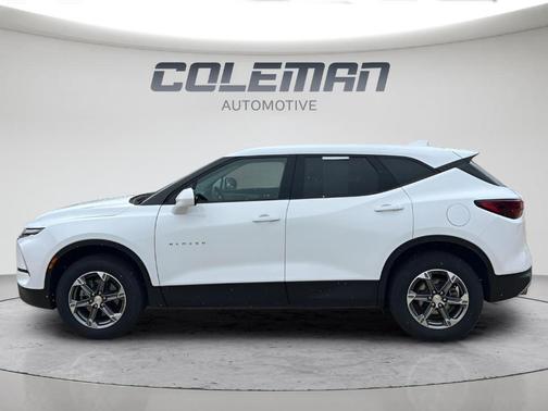 Summit White 2025 Chevrolet Blazer LT