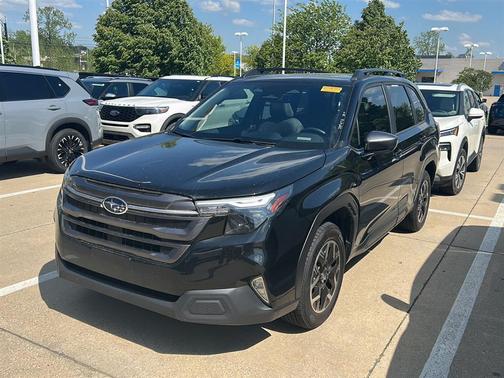 Crystal Black Silica 2025 Subaru Forester Premium