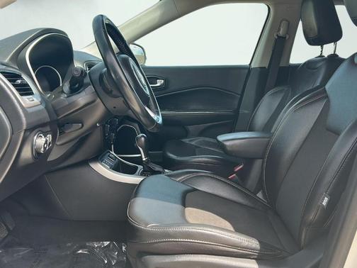 White Clearcoat 2020 Jeep Compass Latitude