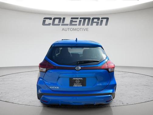 2024 Nissan Kicks S