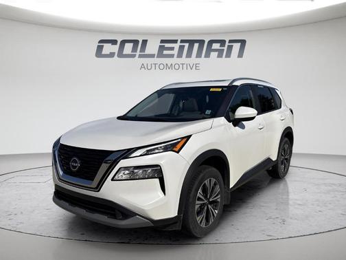 White 2023 Nissan Rogue SV