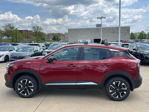 Scarlet Ember T 2026 Nissan Kicks SV