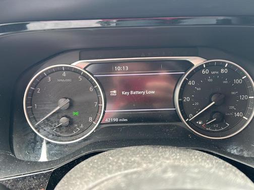 2 Tone Gray / Black Roof 2023 Nissan Pathfinder SL