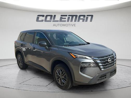Gun Metallic 2025 Nissan Rogue S