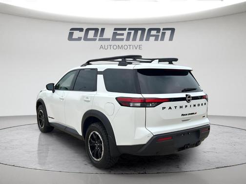 Glacier White 2025 Nissan Pathfinder Rock Creek