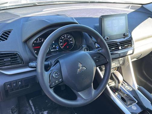 2024 Mitsubishi Eclipse Cross 