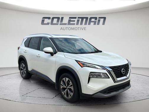White 2023 Nissan Rogue SV