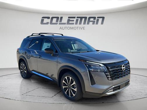 Gun Metallic 2026 Nissan Pathfinder Platinum