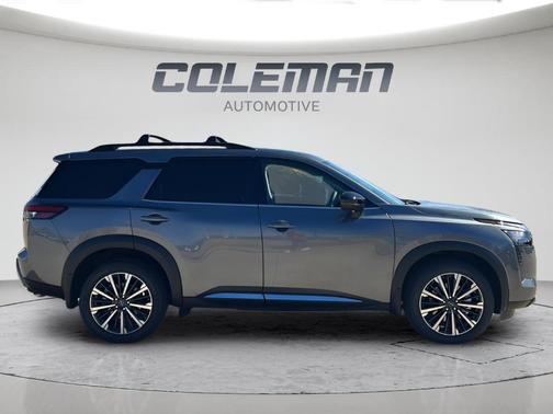 Gun Metallic 2026 Nissan Pathfinder Platinum