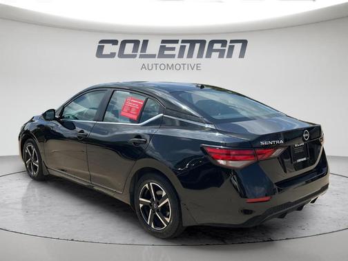 Black 2024 Nissan Sentra SV