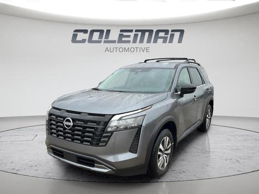 Gun Metallic 2026 Nissan Pathfinder SL