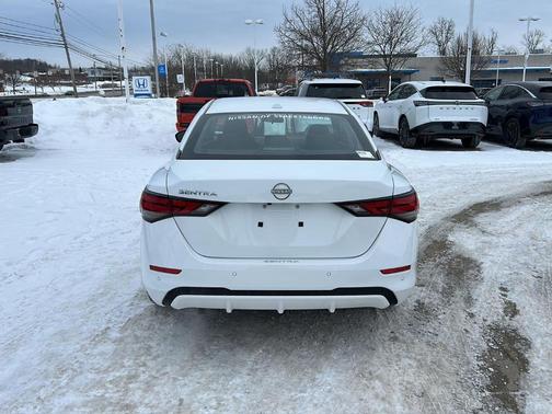 2025 Nissan Sentra SV