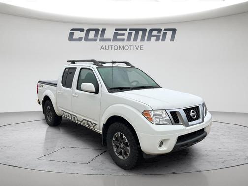 Glacier White 2017 Nissan Frontier PRO-4X