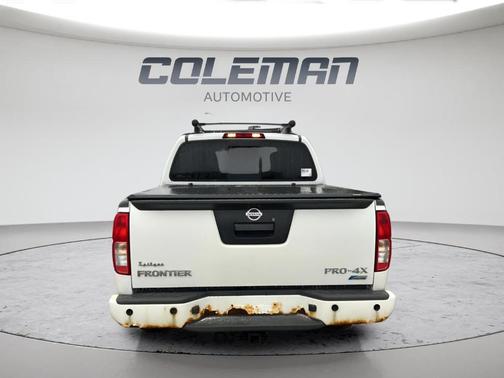 Glacier White 2017 Nissan Frontier PRO-4X