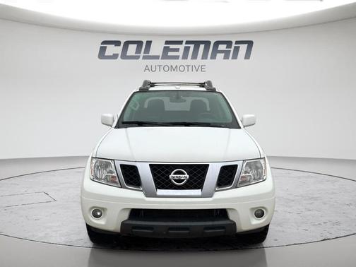 Glacier White 2017 Nissan Frontier PRO-4X