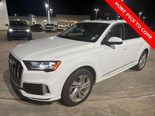 2021 Audi Q7 45 Premium Plus