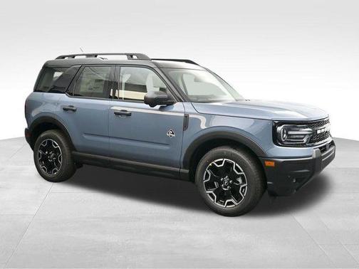 Azure Gray Metallic Tri-Coat 2026 Ford Bronco Sport Outer Banks