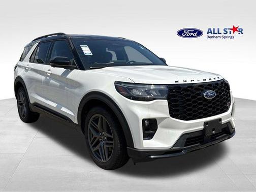 Star White Metallic Tri-Coat 2026 Ford Explorer ST