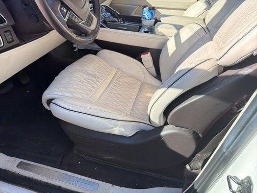 2022 Lincoln Navigator Black Label