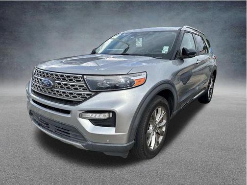 Iconic Silver Metallic 2021 Ford Explorer Limited
