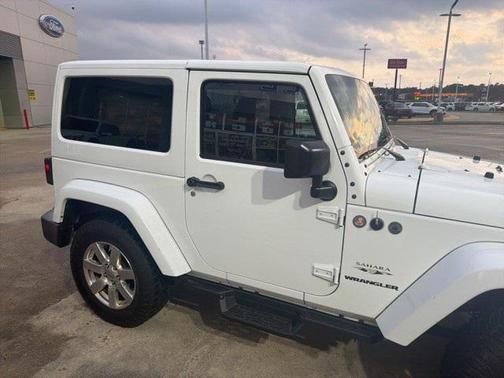 2017 Jeep Wrangler Sahara