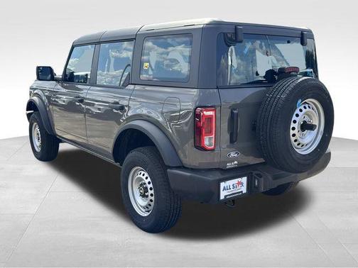 Marsh Gray 2026 Ford Bronco Base