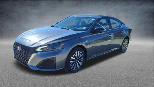Gun Metallic 2025 Nissan Altima 2.5 SV