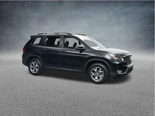 Crystal Black Pearl 2022 Honda Passport AWD TrailSport