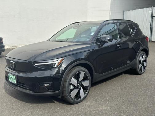 2024 Volvo XC40 Recharge Pure Electric Plus