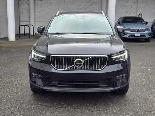 2023 Volvo XC40 Plus