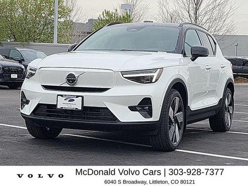 Crystal White Pearl 2026 Volvo EX40 Twin Motor Plus