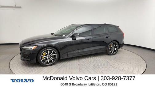 Onyx Black Metallic 2025 Volvo V60 Plug-In Hybrid T8 Polestar Engineered