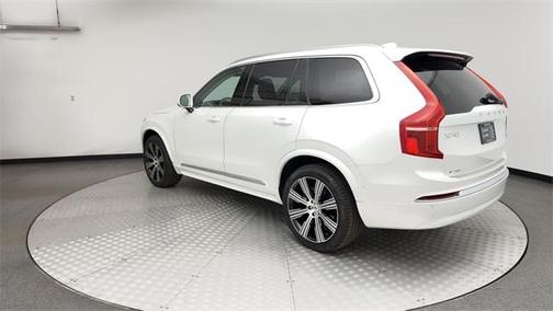 2025 Volvo XC90 B6 Plus 7-Seater