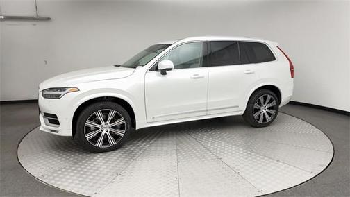 2025 Volvo XC90 B6 Plus 7-Seater