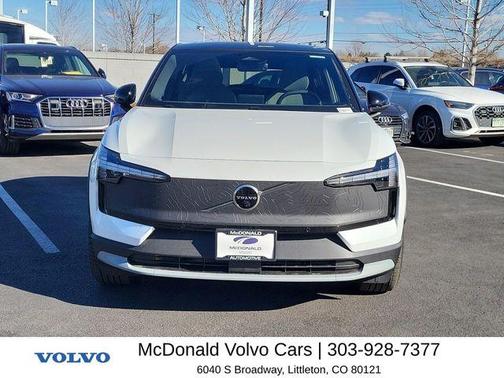 White 2026 Volvo EX30 TWIN MOTOR CROSS COUNTRY ULTRA