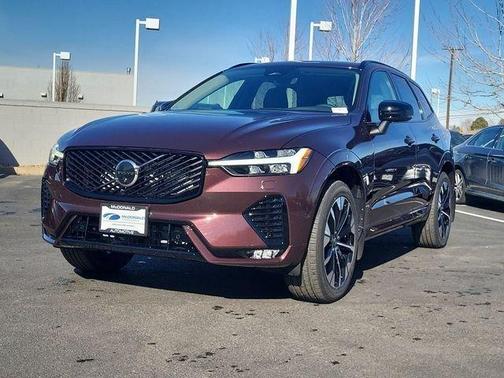 2026 Volvo XC60 B5 Plus